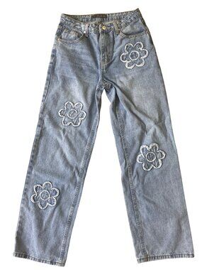 Cali 1850 Raw Embroidered Floral Jeans JR 7/28 Flare Hem Boho-Chic Festival